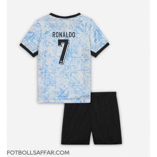 Portugal Cristiano Ronaldo #7 Bortadräkt Barn EM 2024 Kortärmad (+ Korta byxor)